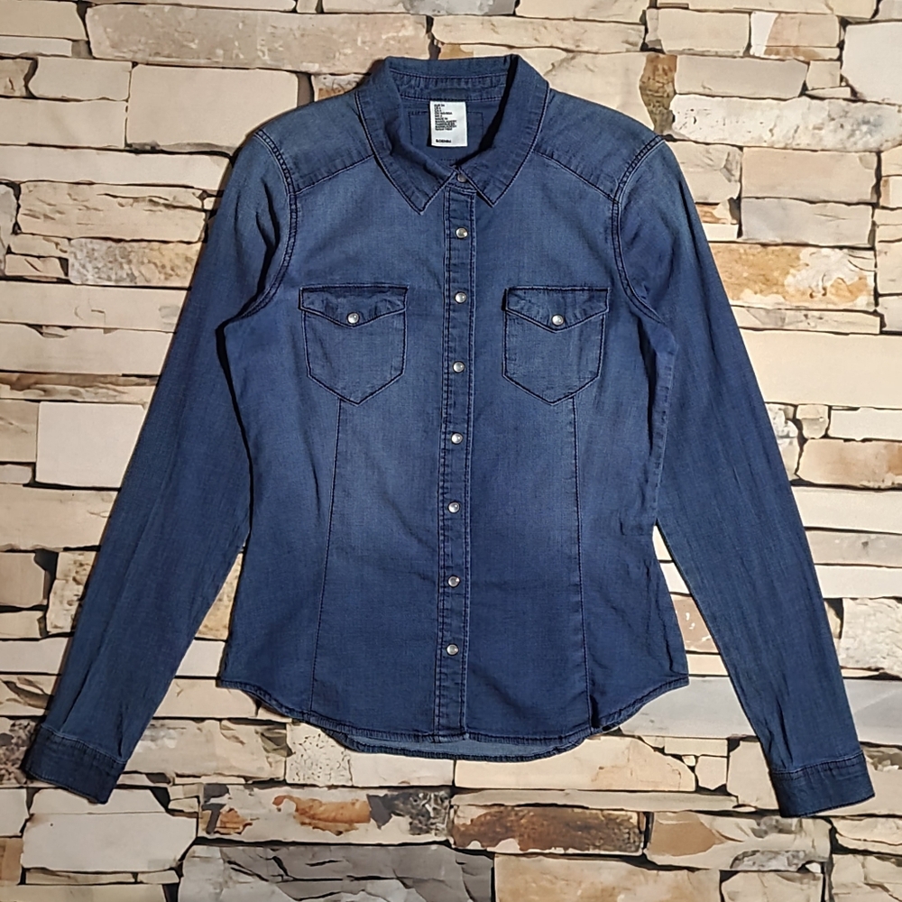 4 | &Denim | Snap-Down Long Sleeved Denim Shirt